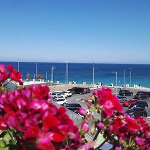 Gallery Art - Sea View